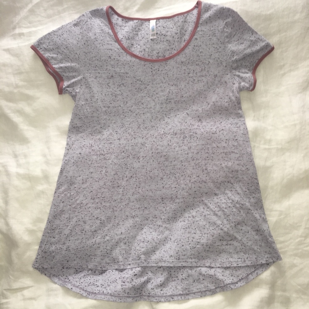 Lularoe Classic Tee